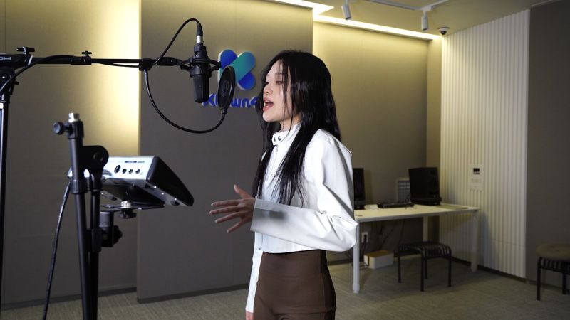 KPOP: Ktown4u K-pop Vocal One Day Class - A vocal lesson inside Seoul’s K-pop hub