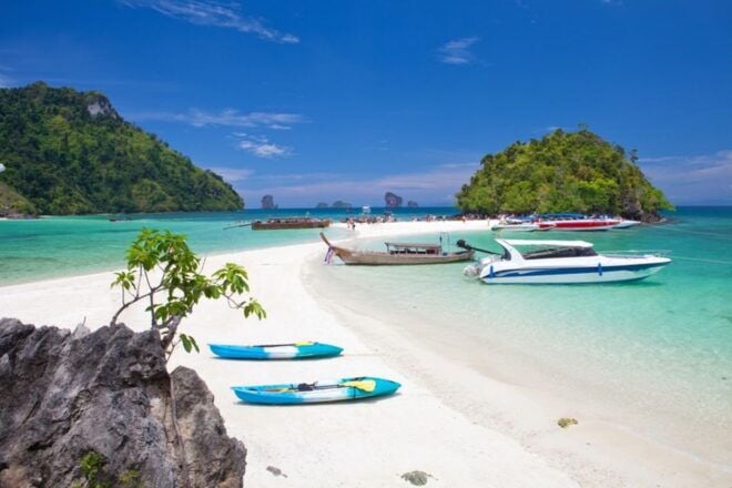 Krabi: 4 Islands Day Trip by Speedboat Including Lunch Box - Common Questions