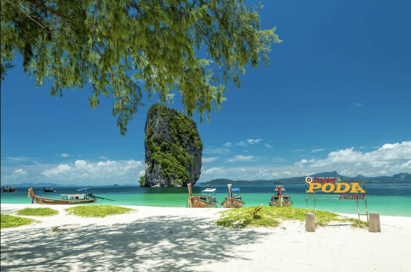 Krabi 4 Islands Day Trip with Snorkeling & Sightseeing - Four islands, with time to look around
