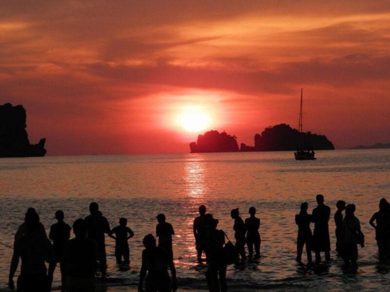 Krabi: 7 Islands Sunset & Plankton Swim With BBQ Dinner - Good To Know