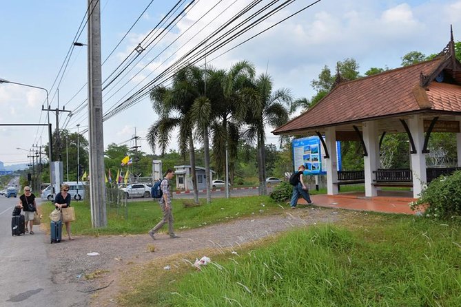 Krabi Airport To Koh Lanta by Shared AC Van - Meeting Point