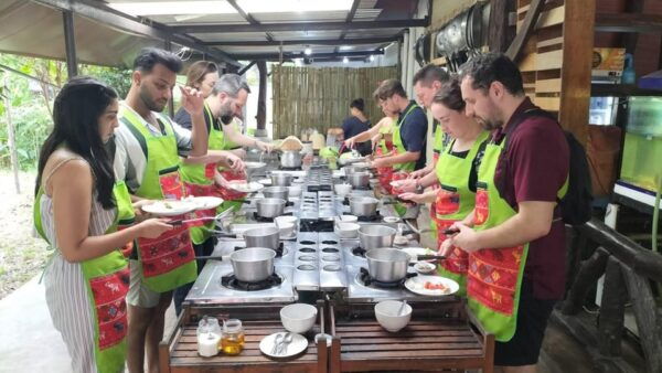 Krabi : Authentic Thai Cooking Class With Market Tour - Break Down