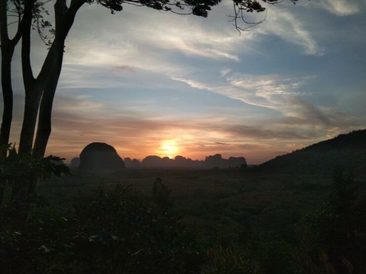 Krabi: Best Mountains and Beaches Private Sunrise Tour - Experience Highlights