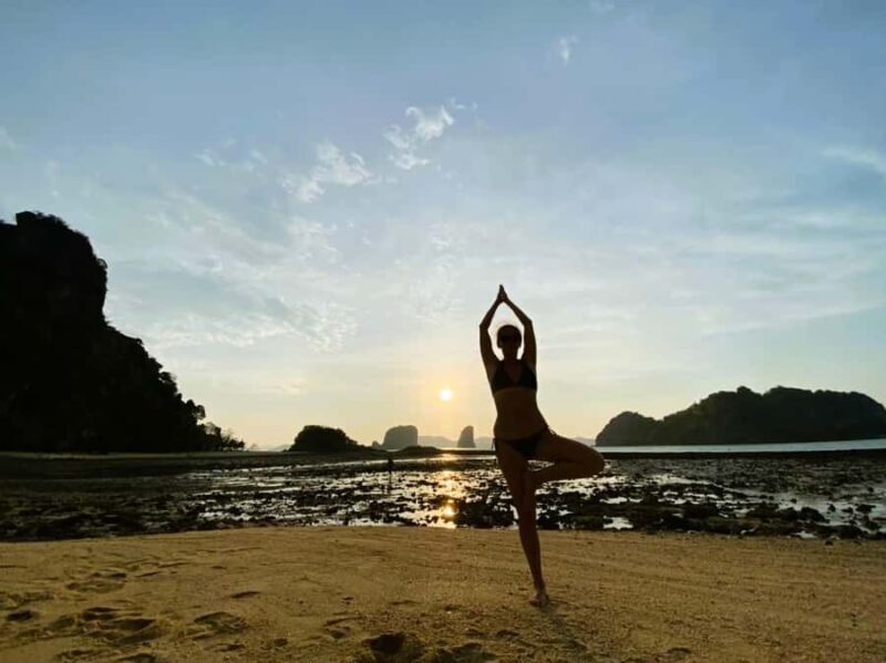 Krabi: Bioluminescent Plankton, 7 Islands sunset Tour & BBQ - Starting the Journey: Convenient Pickups & Group Size