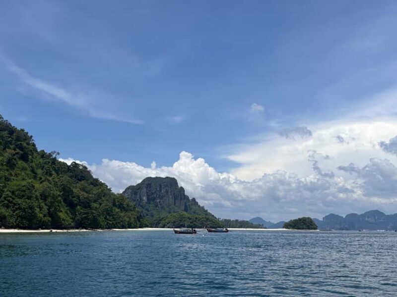 Krabi Classic 4-Island Tour with Snorkeling & Hotel Pickup - Deep Dive into the Islands