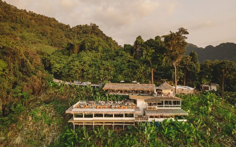 Krabi: Elephant Shelter + Khao Thong Hills with Private Transfer - What the private transfer changes