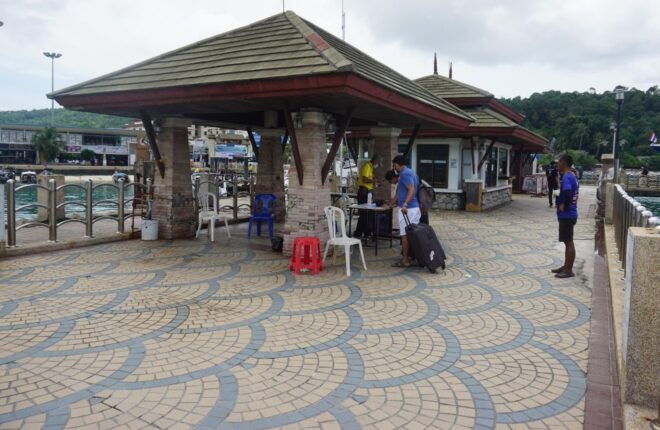 Krabi: Ferry Transfer To/From Phi Phi Tonsai or Laem Tong - Hassle-free Experience and Comfortable Facilities