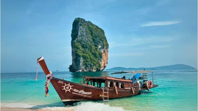 Krabi Hong Island + 4 Island by Luxury Vintage Boat - Good To Know