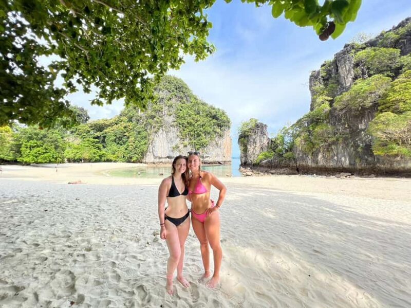 Krabi Hong Island + 4 Island by Luxury Vintage Boat - FAQ