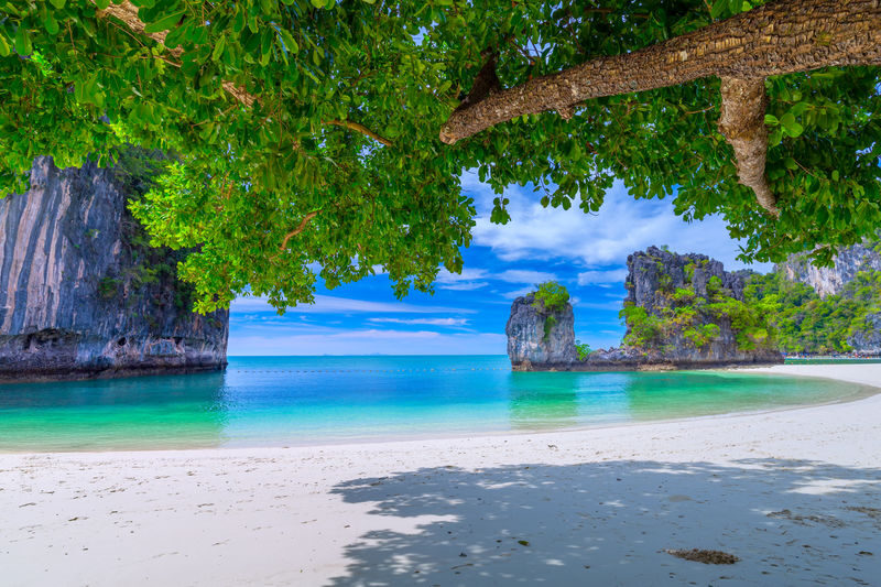 Krabi Hong Island Half-Day Sunset and Bioluminescent Snorkeling Tour - Sunset and BBQ on an island stop