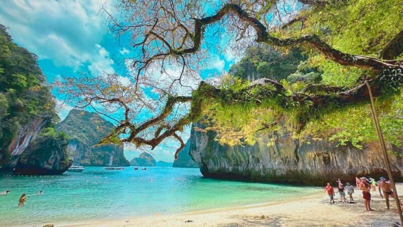 Krabi: Hong Islands Luxury Cruise on Vintage Wooden Boat - The Sum Up