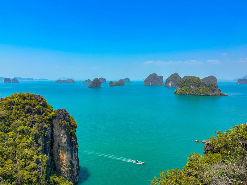 Krabi Hong Islands One-Day Speedboat & Island Hopping Tour - Guides can shape the day