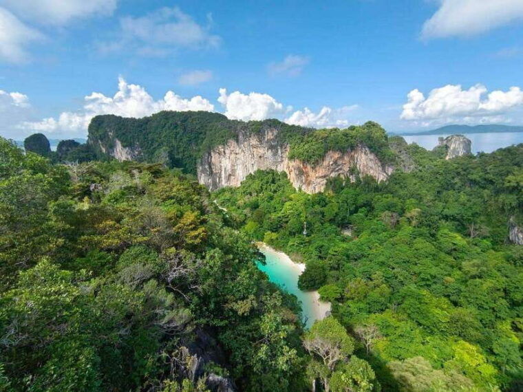 Krabi: Hong Islands Private Boat Trip & Snorkeling - Inclusions and Whats Covered