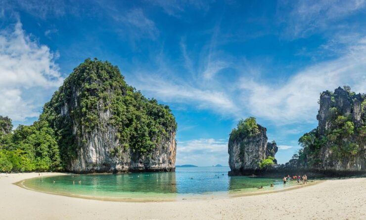 Krabi: Hong Islands Snorkeling With Lunch by Longtail Boat - Experience