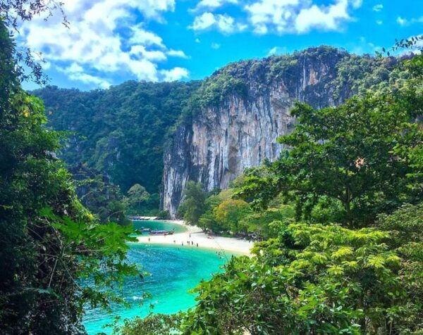 Krabi: Island Hopping Tour by Private Longtail Boat - What to Bring