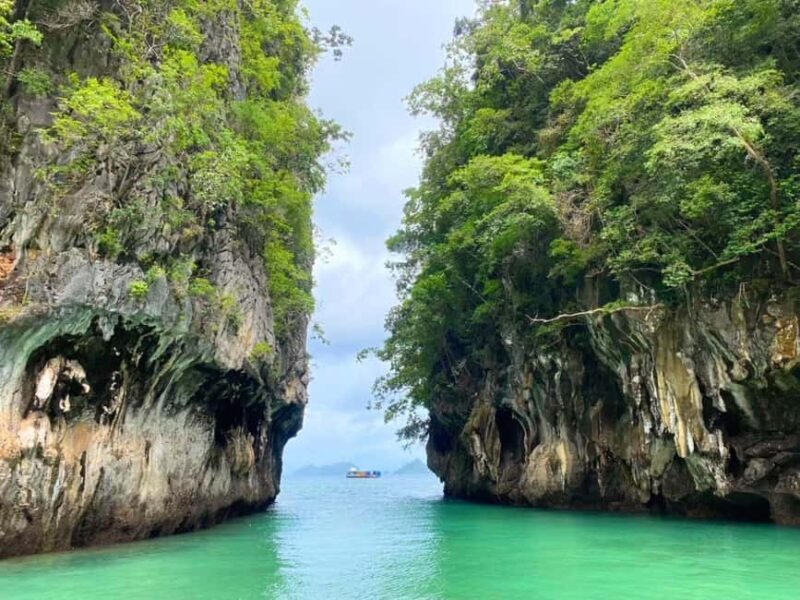 Krabi: Koh Hong Expedition to Secret Chambers by Speedboat - Who Will Appreciate This Tour?