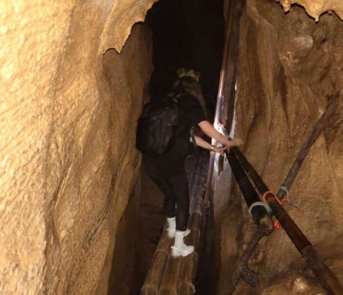 Krabi: Mangroves and Khao Kanab Nam Cave Tour With Lunch - Traditional Thai Meal