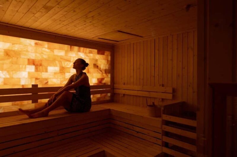Krabi: Onsen, Sauna & Steam Experience at Varana Hotel - Herbal Steam Rooms and Salt Sauna