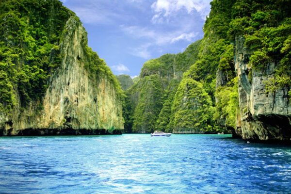 Krabi: Phi Phi Islands Full-Day Private Speedboat Charter - Inclusions of the Package