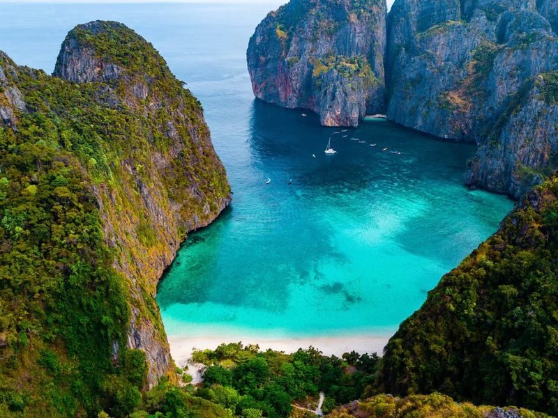 Krabi Phi Phi Islands Half-Day Speedboat Tour - Practical details for a smoother day