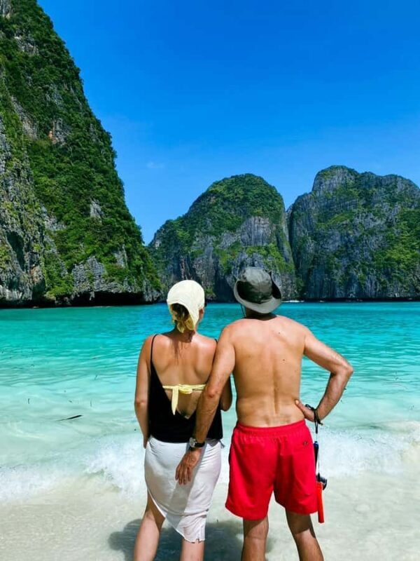 Krabi: Phi Phi Islands Private Longtail or Speedboat Tour - Food and amenities