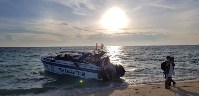 Krabi: Phi Phi Sunrise & 4 Islands by Speedboat With Lunch - Full Itinerary