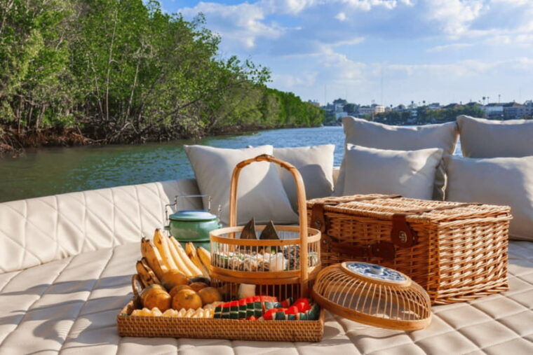 Krabi: Premium Private Speedboat 4 Island/Hong Island Tour - Inclusions