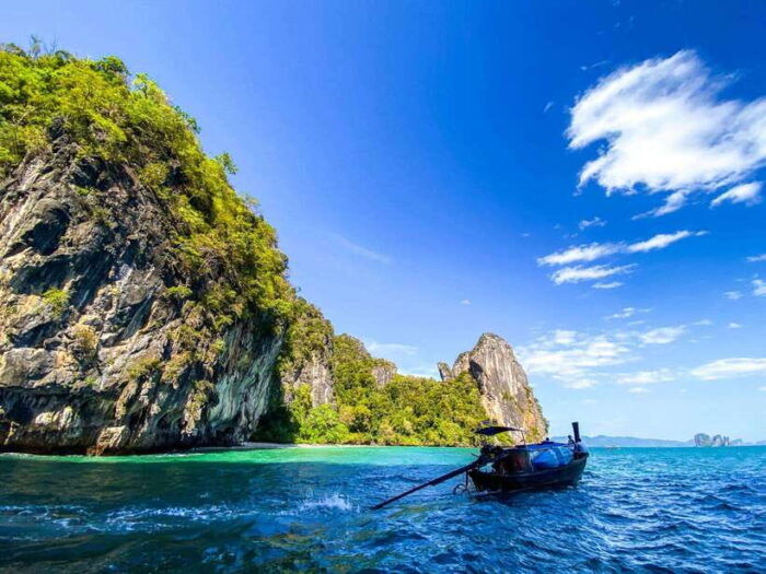 Krabi: Private Hong Island Snorkeling Tour W/ Long-Tail Boat - Exploring the Islands
