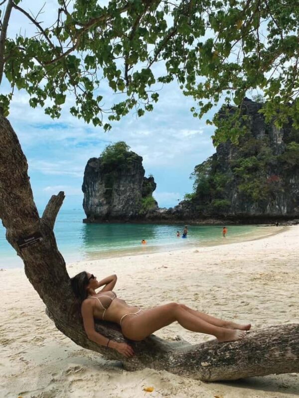 Krabi: Private Longtail or Speedboat Luxury Tour to Koh Hong - Exploring the Itinerary: A Closer Look