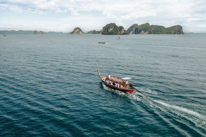 Krabi: Private Luxury Longtail Boat Island Hopping Tour - Reviewer 2 From Thailand
