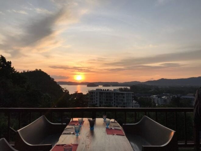 Krabi: Romantic Set-Menu Candlelight Dinner - Romantic Candlelight Dinner With Sunset Views