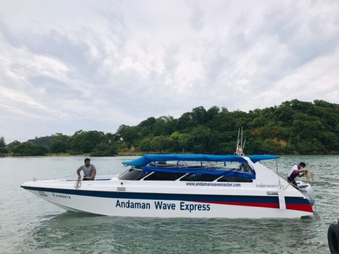Krabi: Speedboat Transfer To/From Tonsai or Laemtong Beach - Meeting Point Options and Languages Spoken by the Host