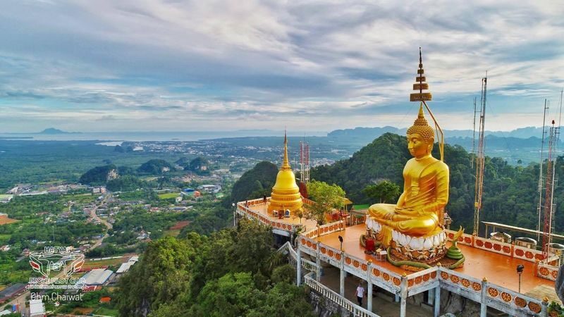Krabi Tiger Cave Temple & Emerald Pool Full-Day Tour - A temple climb paired with a jungle pool