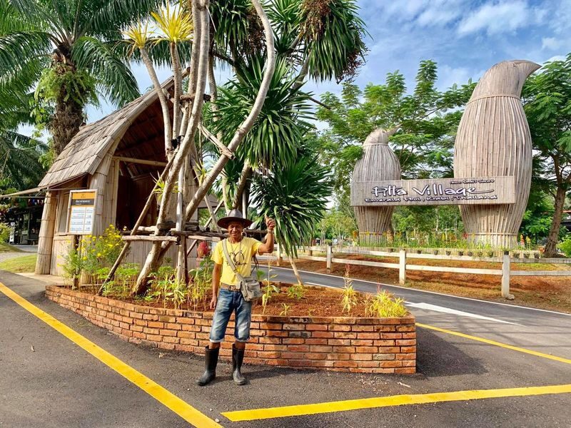 Krabi Tiger Cave Temple & Emerald Pool Full-Day Tour - Who should choose this full-day outing?