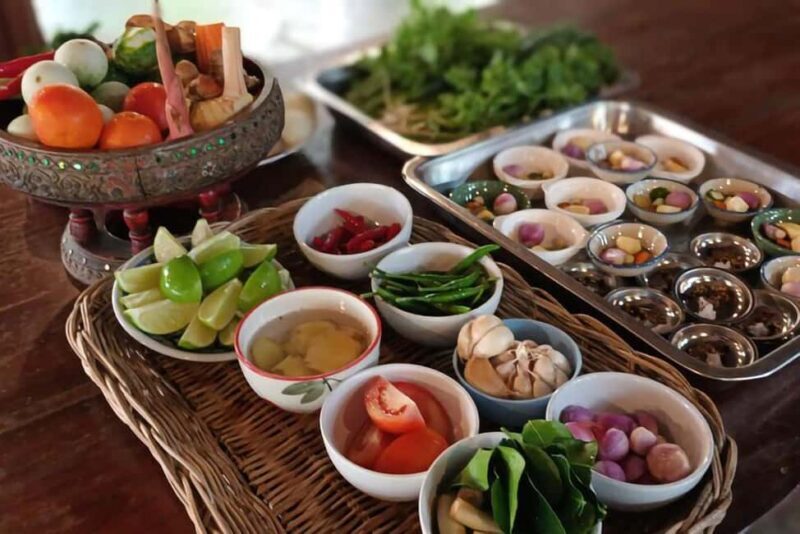 Krabi: Traditional Thai Cooking Class with Local Chef - The Sum Up