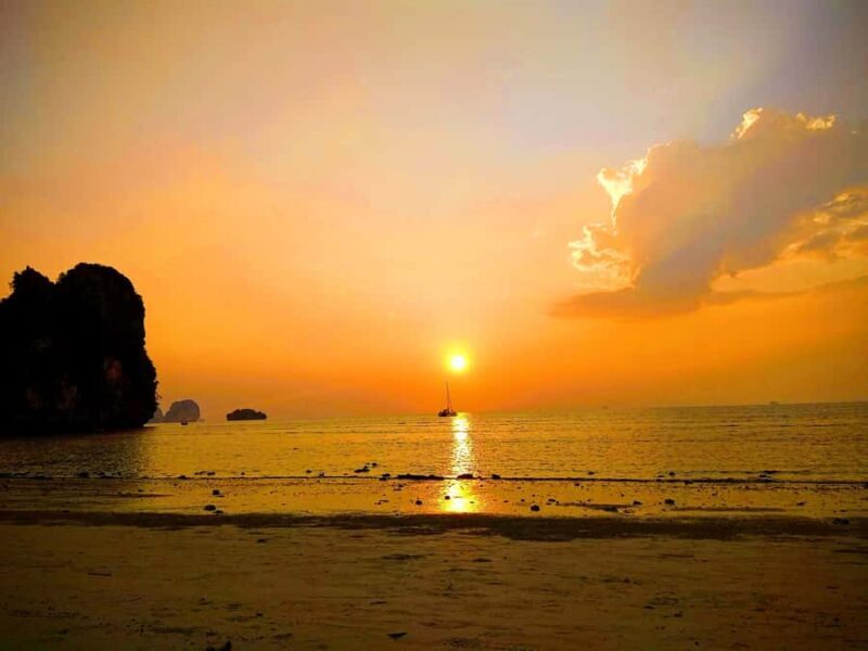 Krabi Tropical Fish Swim & Romantic Sunset Tour - Who This Tour Is Perfect For