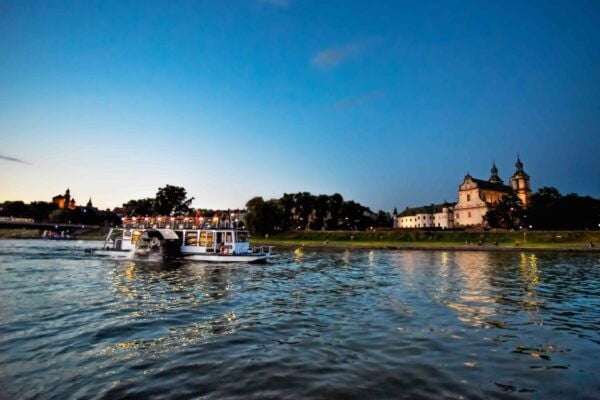 Krakow: 1-Hour Evening Vistula River Cruise - Frequently Asked Questions