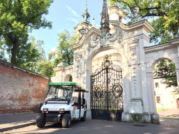 Kraków 2-Hour Private Guided Tour - Transportation