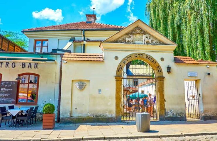 Kraków: 3-Day Jewish Quarter, Wieliczka, and Auschwitz Tour - Day 1: Jewish Quarter and Historical Insights