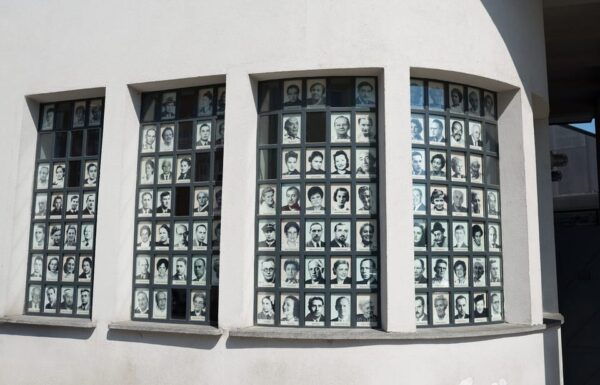 Kraków: 3-Day Jewish Quarter, Wieliczka, and Auschwitz Tour - Inclusions and Important Information