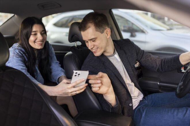 Kraków: Airport Private Transfer by Luxury Car - Experience Highlights