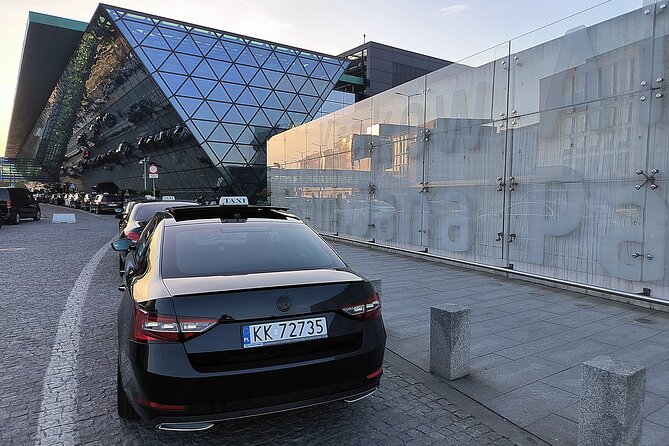 Krakow Airport Transfer to Krakow City - Frequently Asked Questions