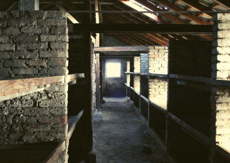 Krakow and Auschwitz Small-Group Tour From Warsaw With Lunch - Tour Duration and Cancellation Policy