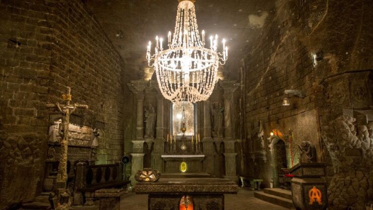 Krakow and Wieliczka Salt Mine Tour From Warsaw - Tour Highlights