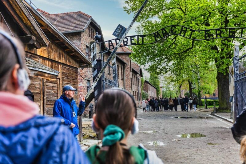 Krakow: Auschwitz-Birkenau Guided Tour and Private Transport - Good To Know
