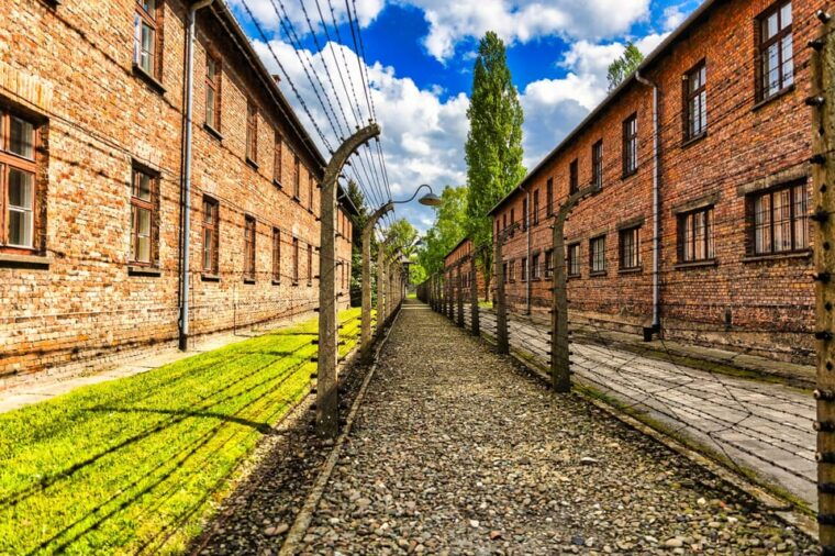 Krakow: Auschwitz-Birkenau Guided Tour and Private Transport - FAQ