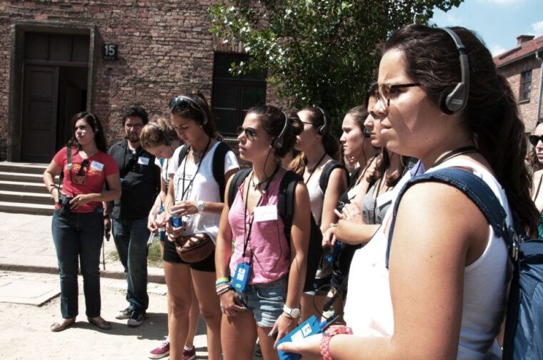 Krakow: Auschwitz-Birkenau Guided Tour Pickup/Lunch Options - Final Thoughts