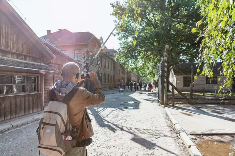 Krakow: Auschwitz-Birkenau Guided Tour with Pickup - In-Depth Look at the Itinerary