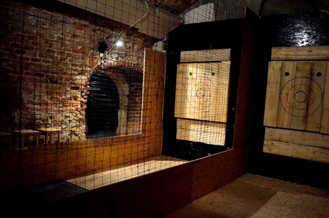 Krakow: Axe Throwing - Competitive Experience