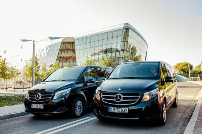 Krakow: Balice Airport Luxury Vehicle Private Transfer - Included Amenities